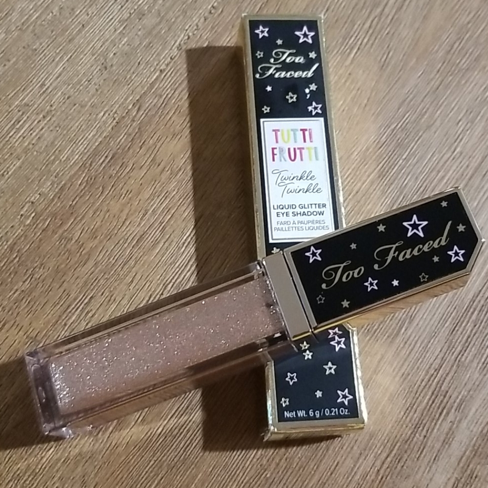 Too Faced Twinkle liquid eyeshadow. NIB Sweet spot